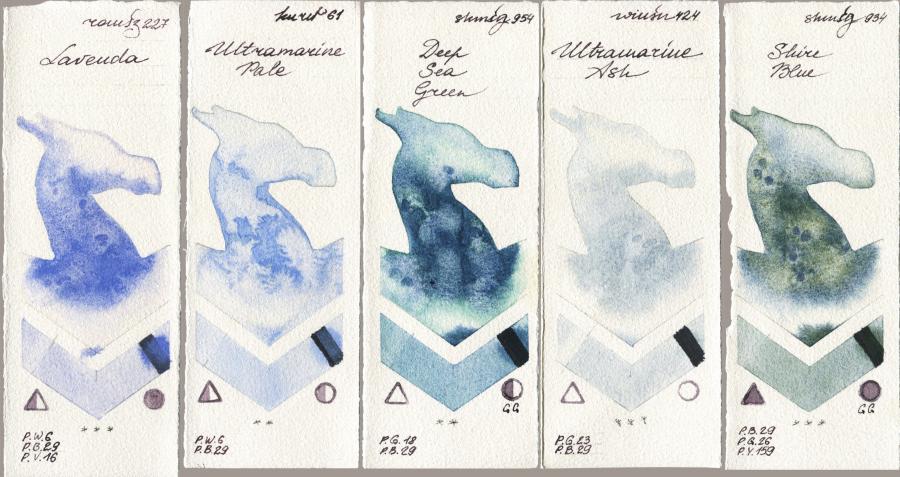 Roman Szmal Aquarius 227 Lavenda vs Kuretake Gansai Tambi 061 Ultramatire Pale vs Shminke Horadam Aquarell 954 Deep Sea Green vs Winsor & Newton Professional 424 Ultramarine Ash vs 934 Shire Blue watercolor swatch